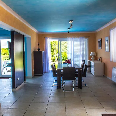 Vila Bacev By Vintage Travel *